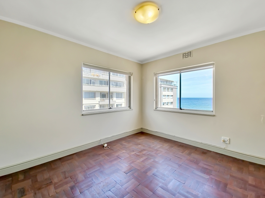 2 Bedroom Property for Sale in Sea Point Western Cape